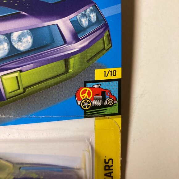 2022 Hot Wheels 62/250 "Bully Goat" 1/10 "HW Art Cars" Series - Purple - Picture 3 of 13